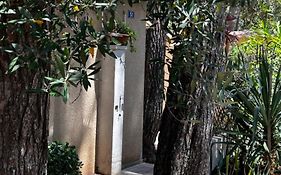 Cabanon à Sanary sur mer au coeur de Portissol.